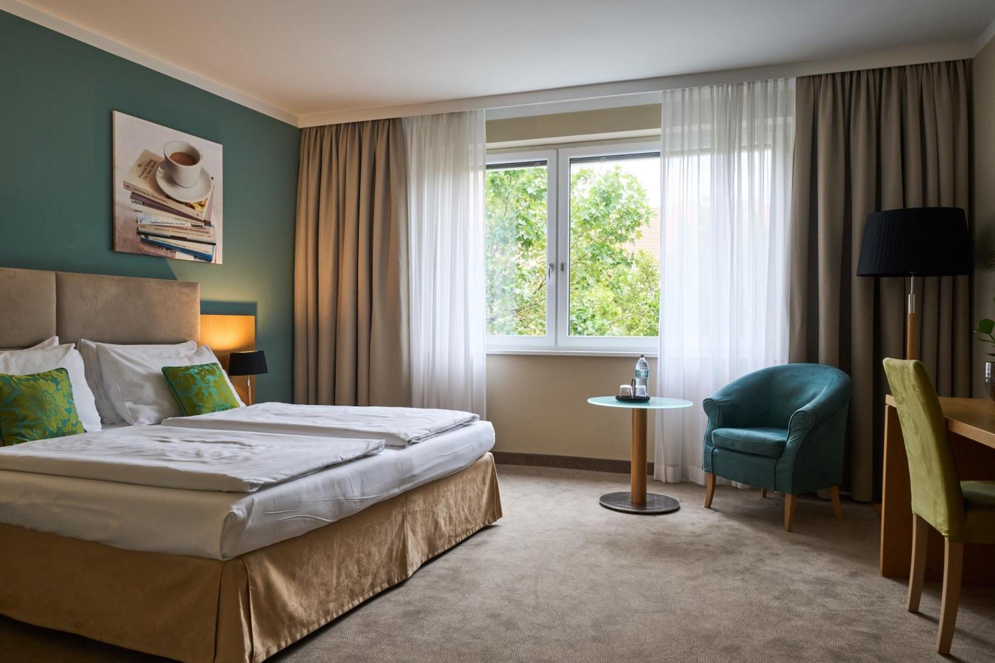 Henriette Stadthotel Ex Capri Hotel Wien