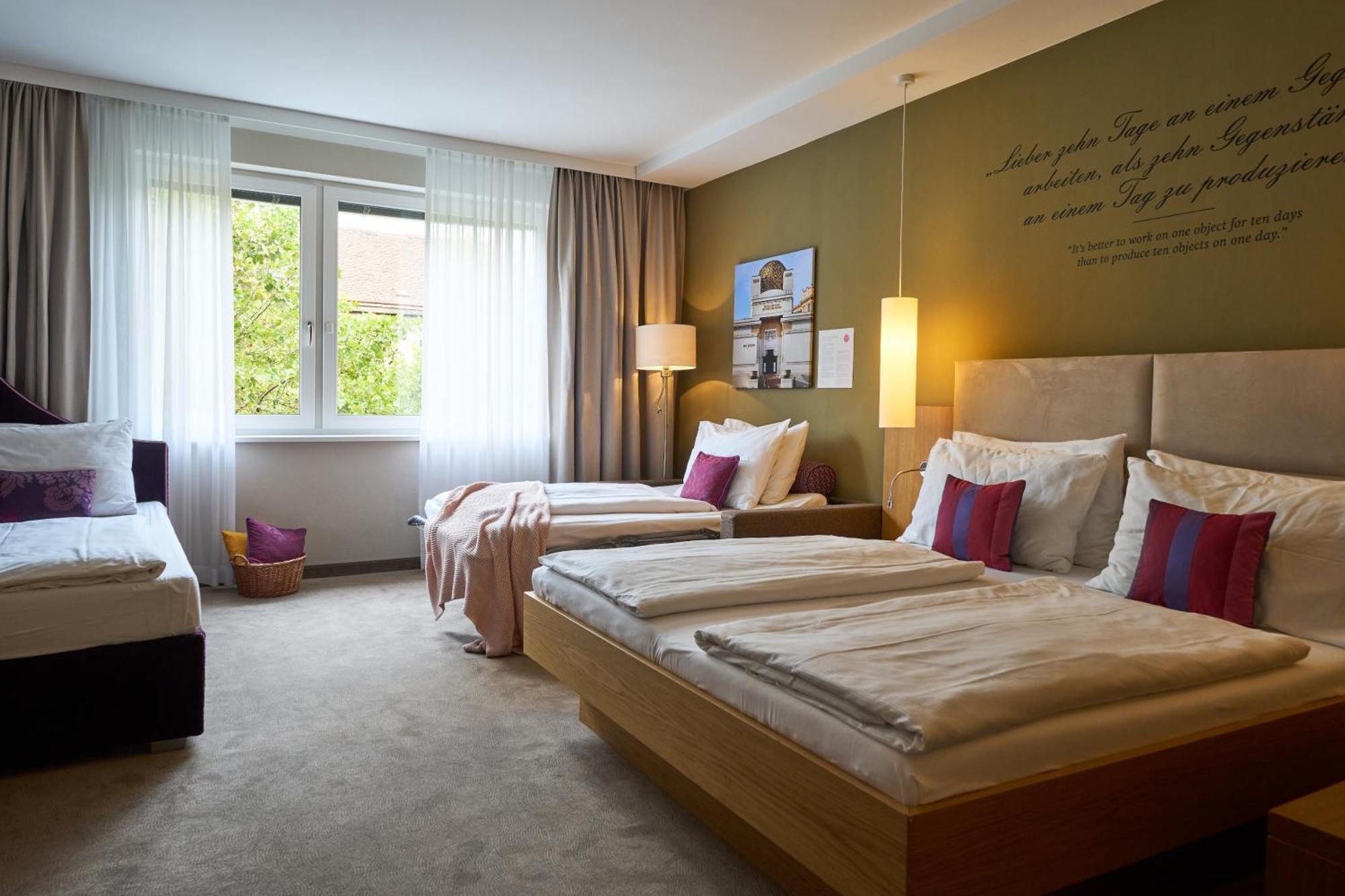 Henriette Stadthotel Ex Capri 4*